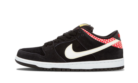 SB Dunk Low Premium "Firecracker"