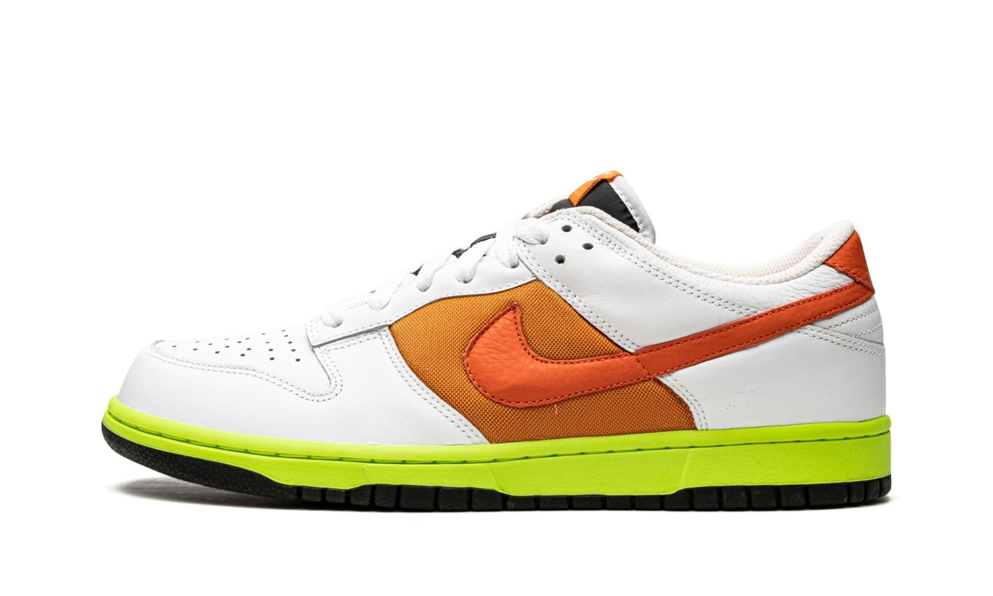 WMNS Dunk Low "White / Orange Blaze"