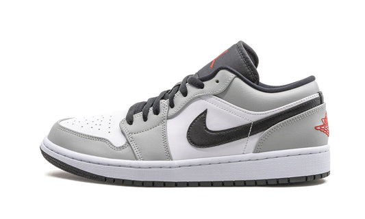 Air Jordan 1 Low "Light Smoke Grey"