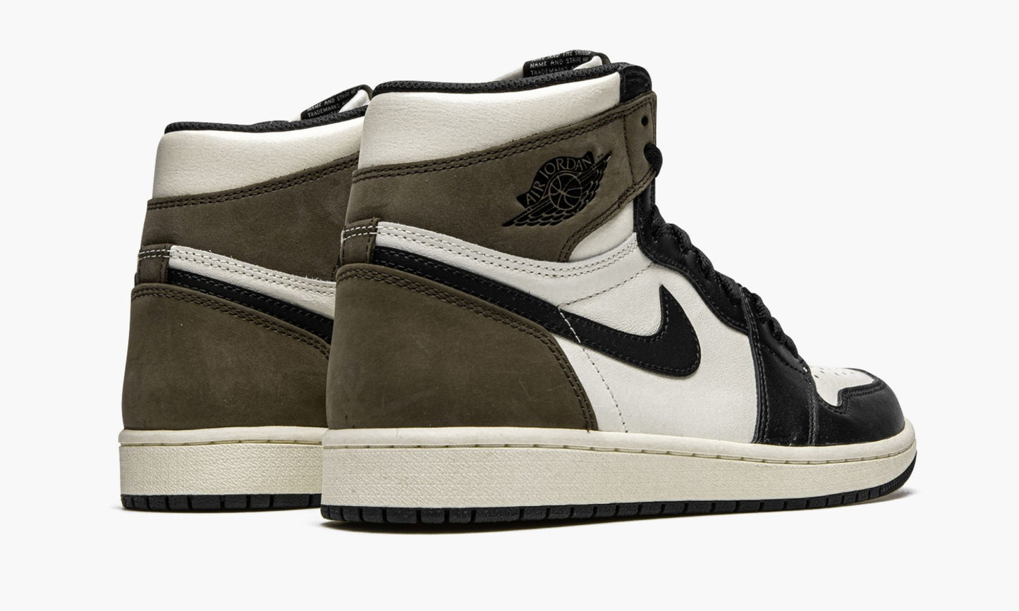 Air Jordan 1 Retro High OG "Dark Mocha"