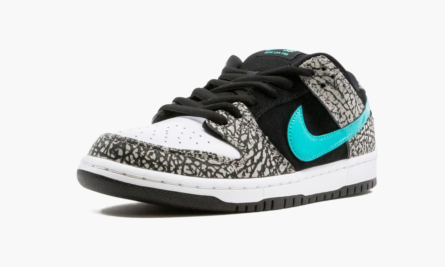 SB Dunk Low Pro "Elephant"