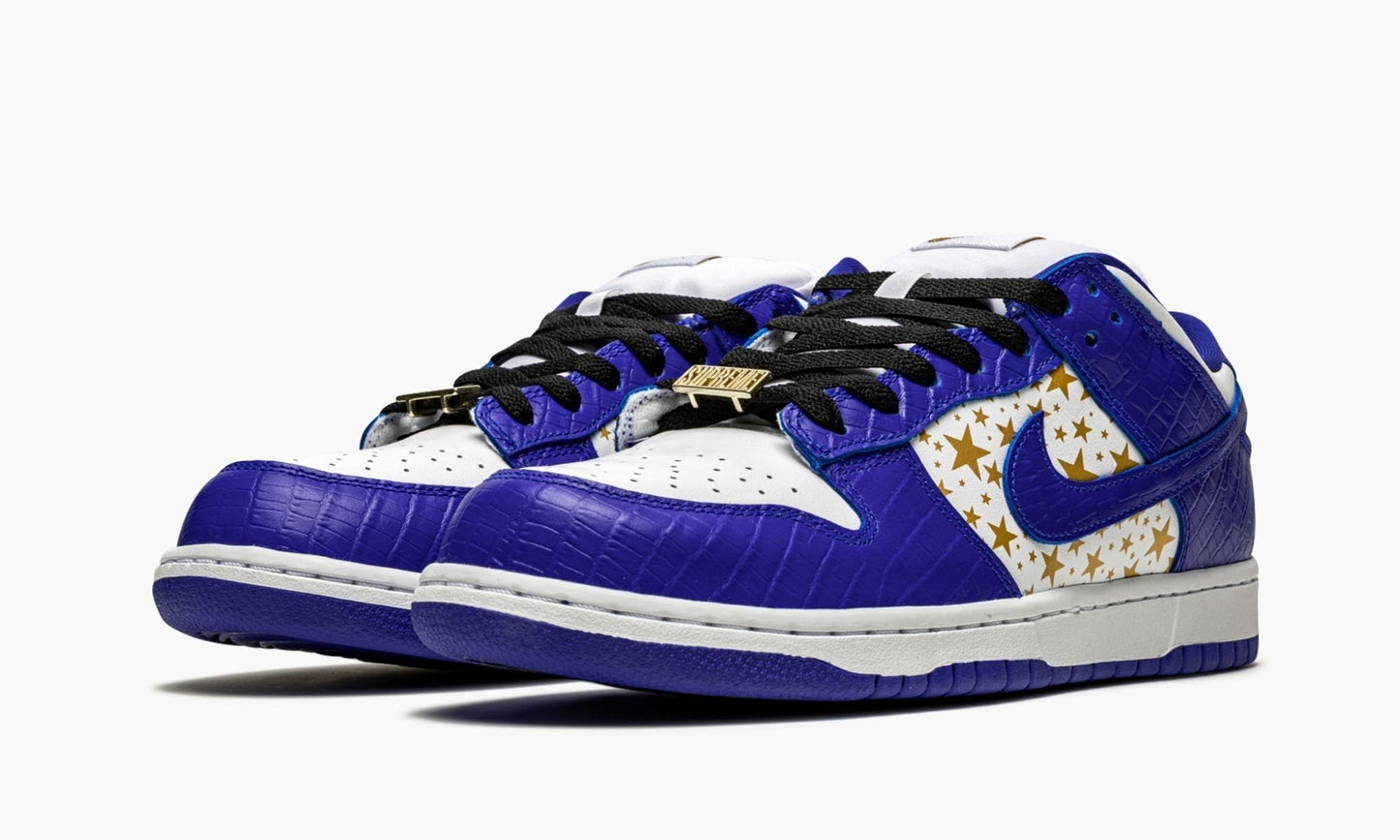 SB Dunk Low "Supreme - Stars - Hyper Blue"