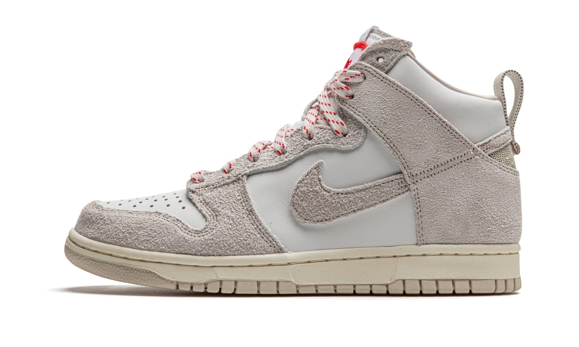 Dunk High SP "Notre - Light Orewood Brown"