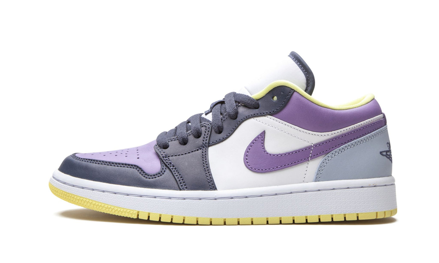 WMNS Air Jordan 1 Low SE "Mismatched Purple / Magenta"