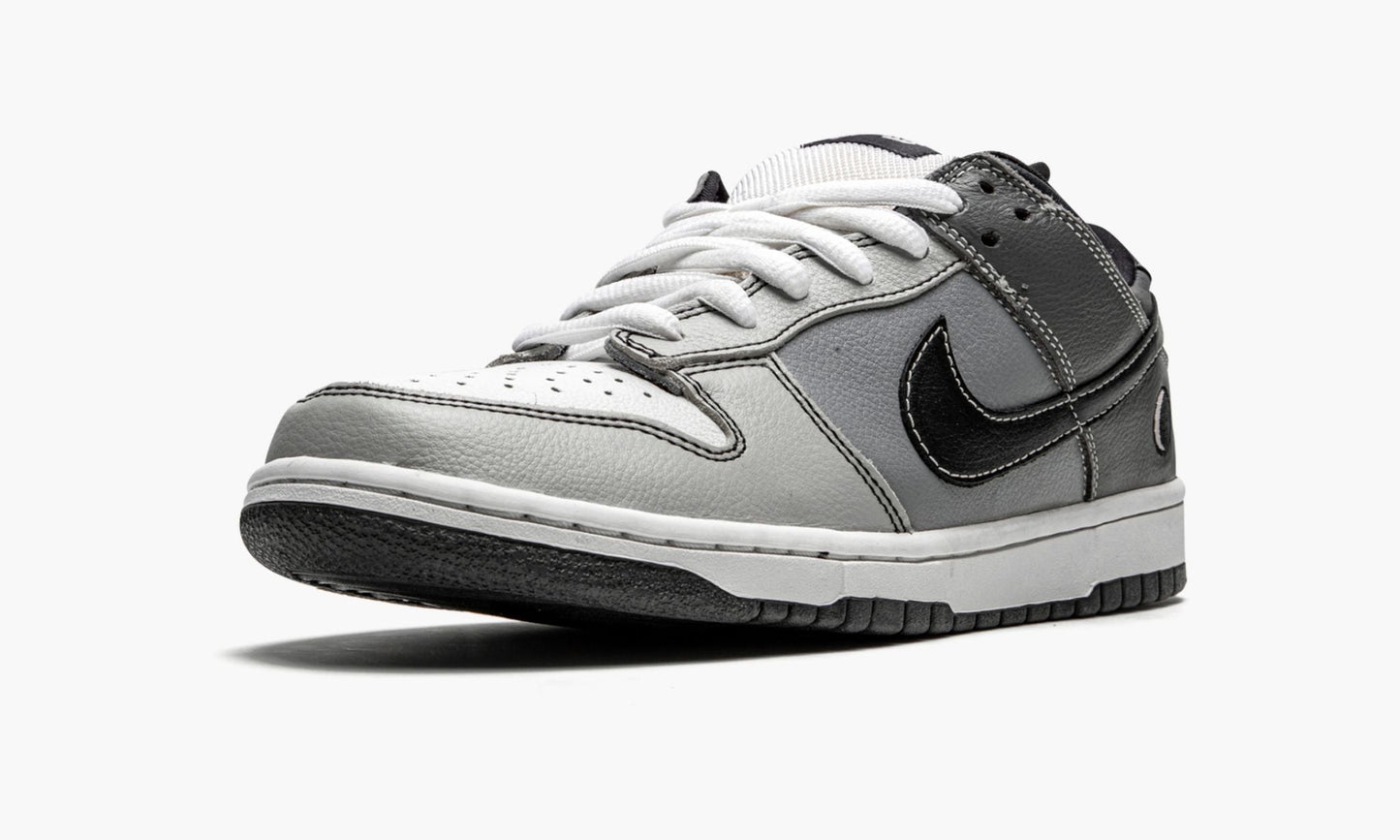 SB Dunk Low "Lunar Eclipse West"