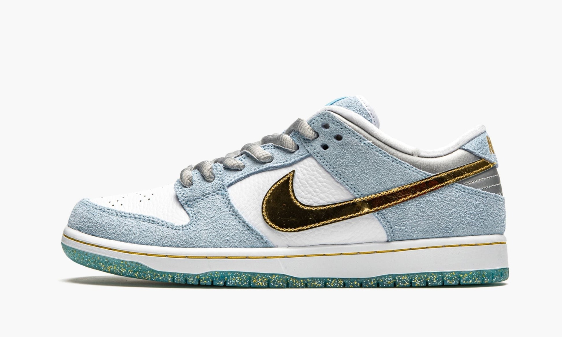 SB Dunk Low Pro QS "Sean Cliver - Special Box"