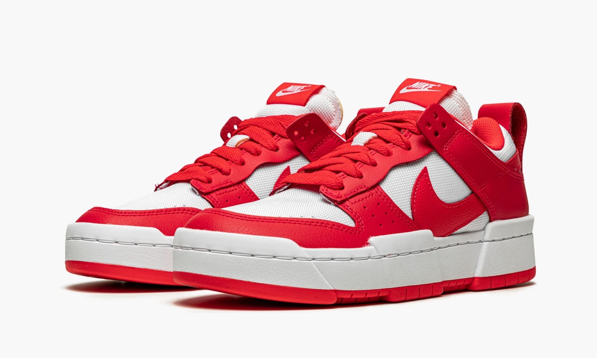 Dunk Low Disrupt "Siren Red"