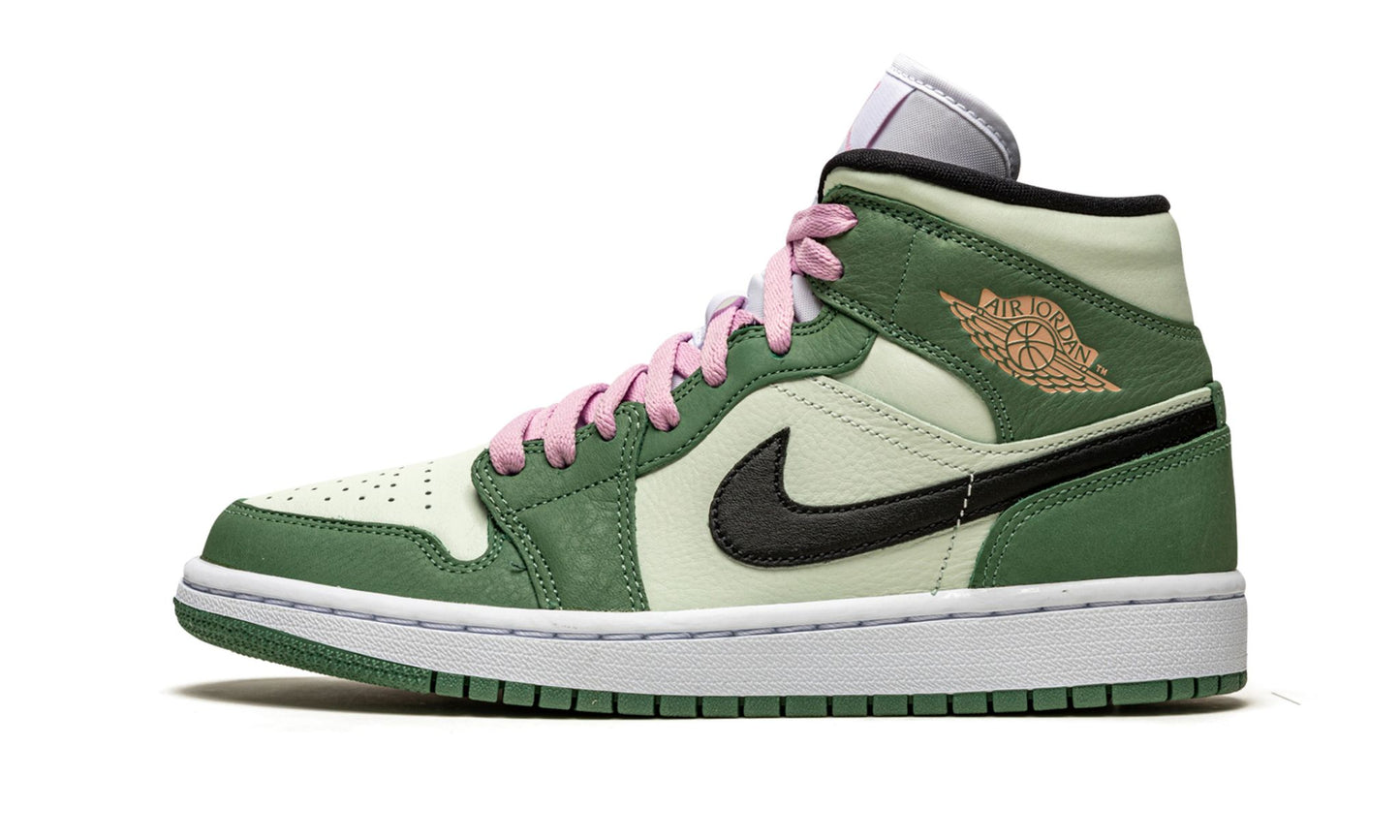 WMNS Air Jordan 1 Mid SE "Dutch Green"