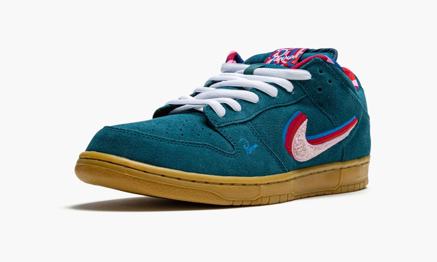 SB Dunk Low "Parra - Friends and Family"