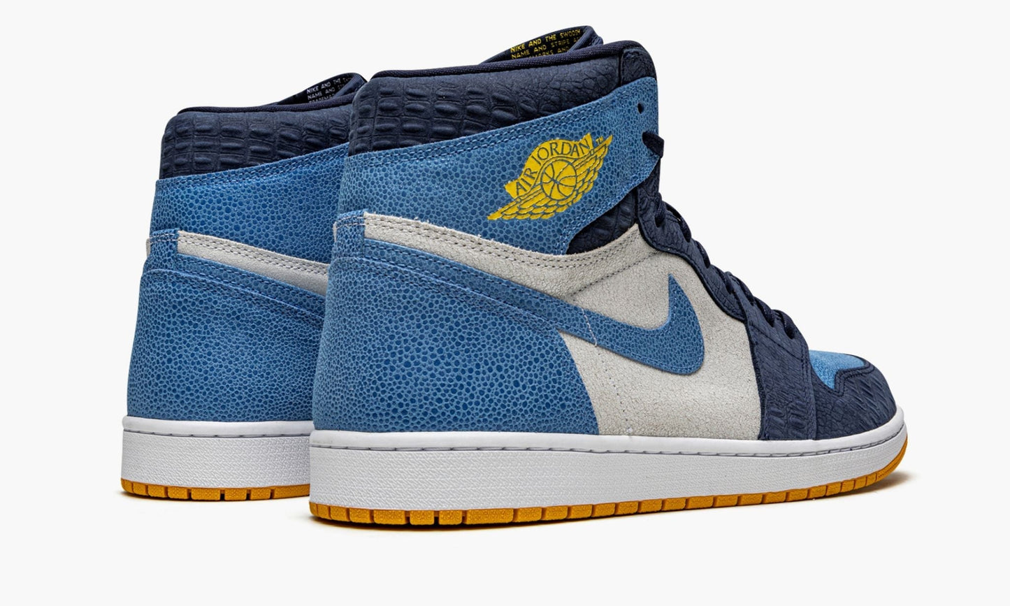 Air Jordan 1 Retro High OG "Marquette PE"