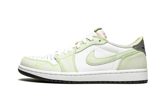 Air Jordan 1 Low OG "Ghost Green"