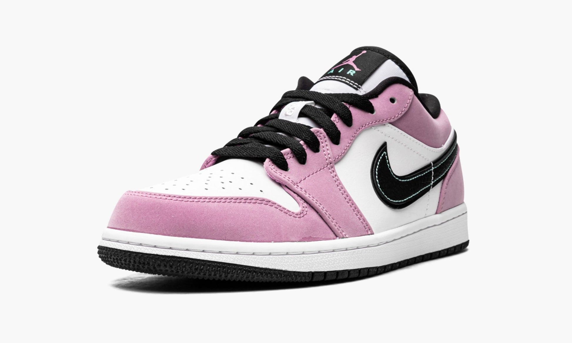 Air Jordan 1 Low SE "Violet Shock"