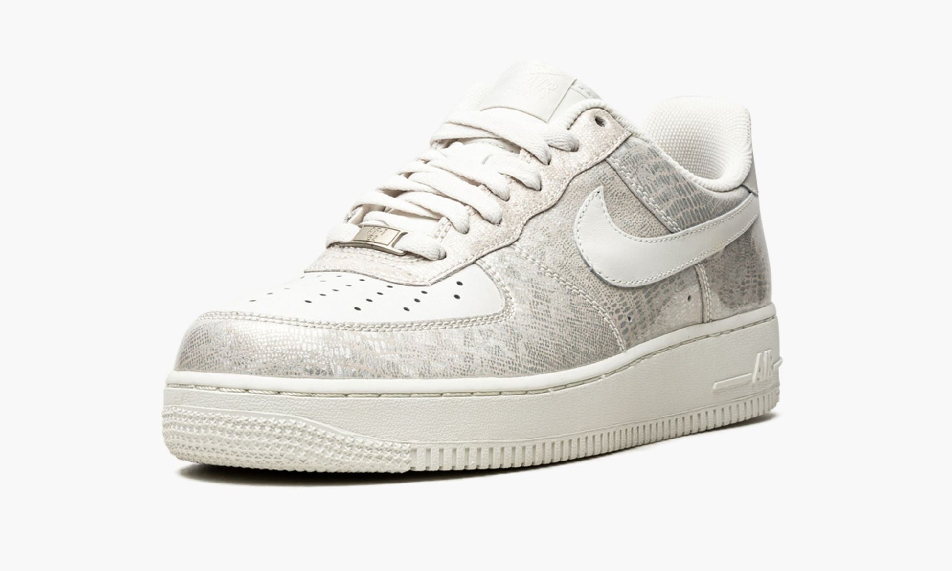 WMNS Air Force 1 '07 "Swan"