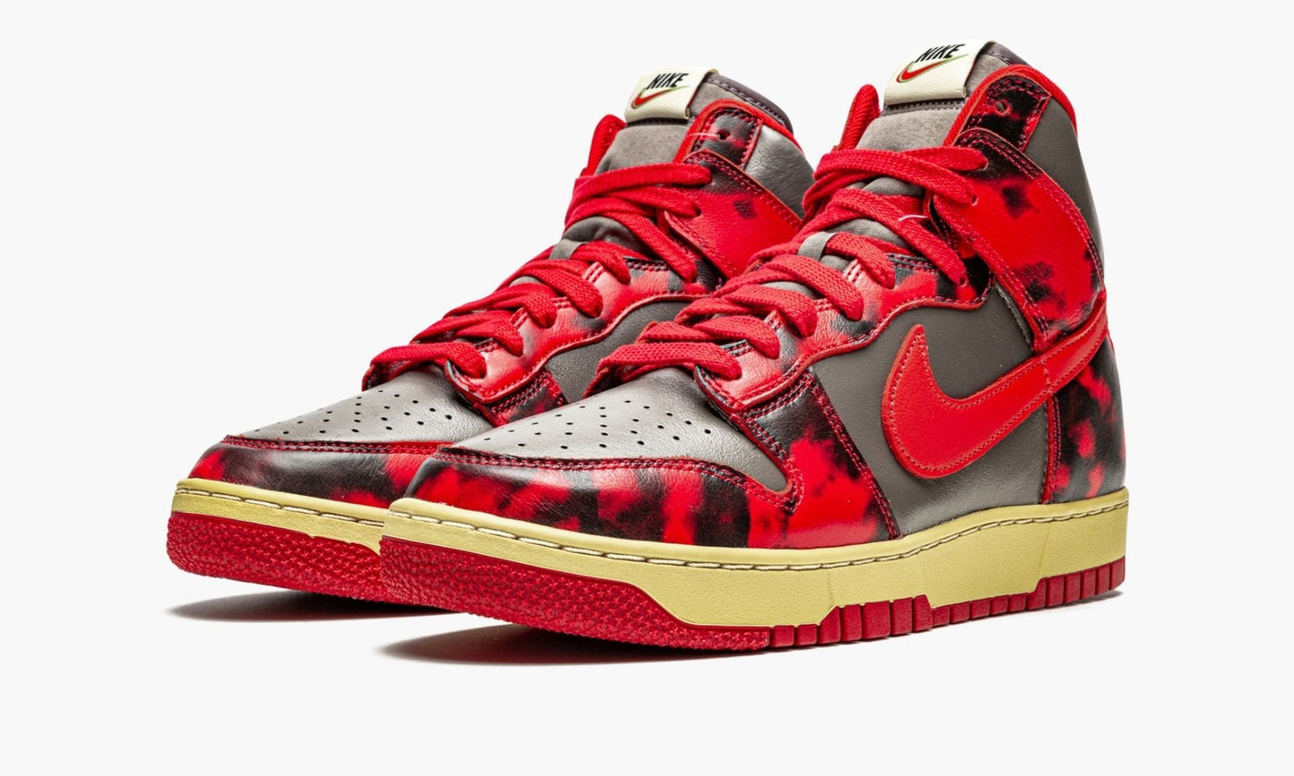 Dunk High 1985 SP "Acid Wash - Red"