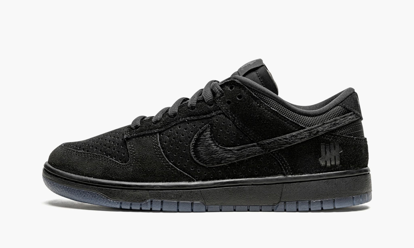 Dunk Low SP "Undefeated - Black"