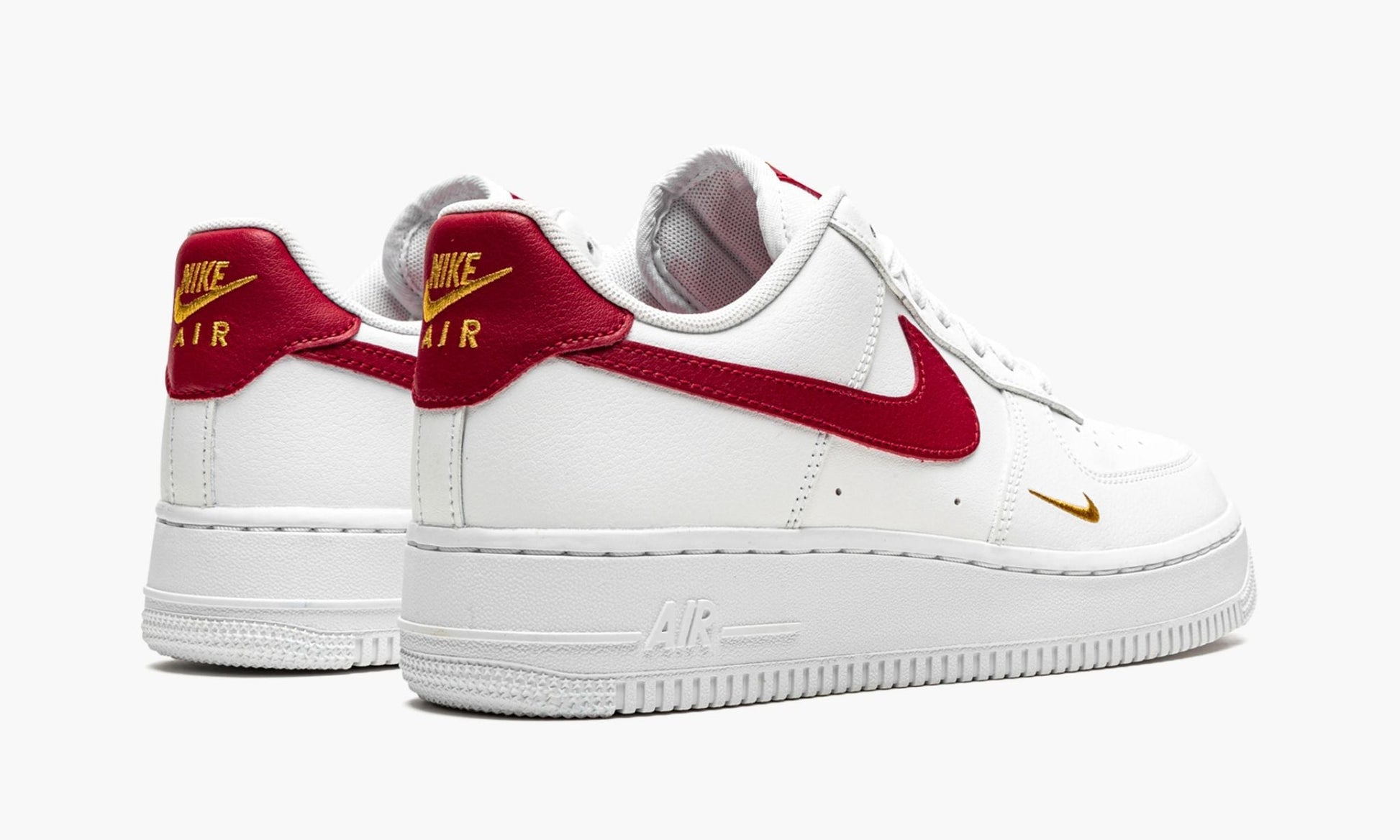 WMNS Air Force 1 Low Essential "White / Gym Red"