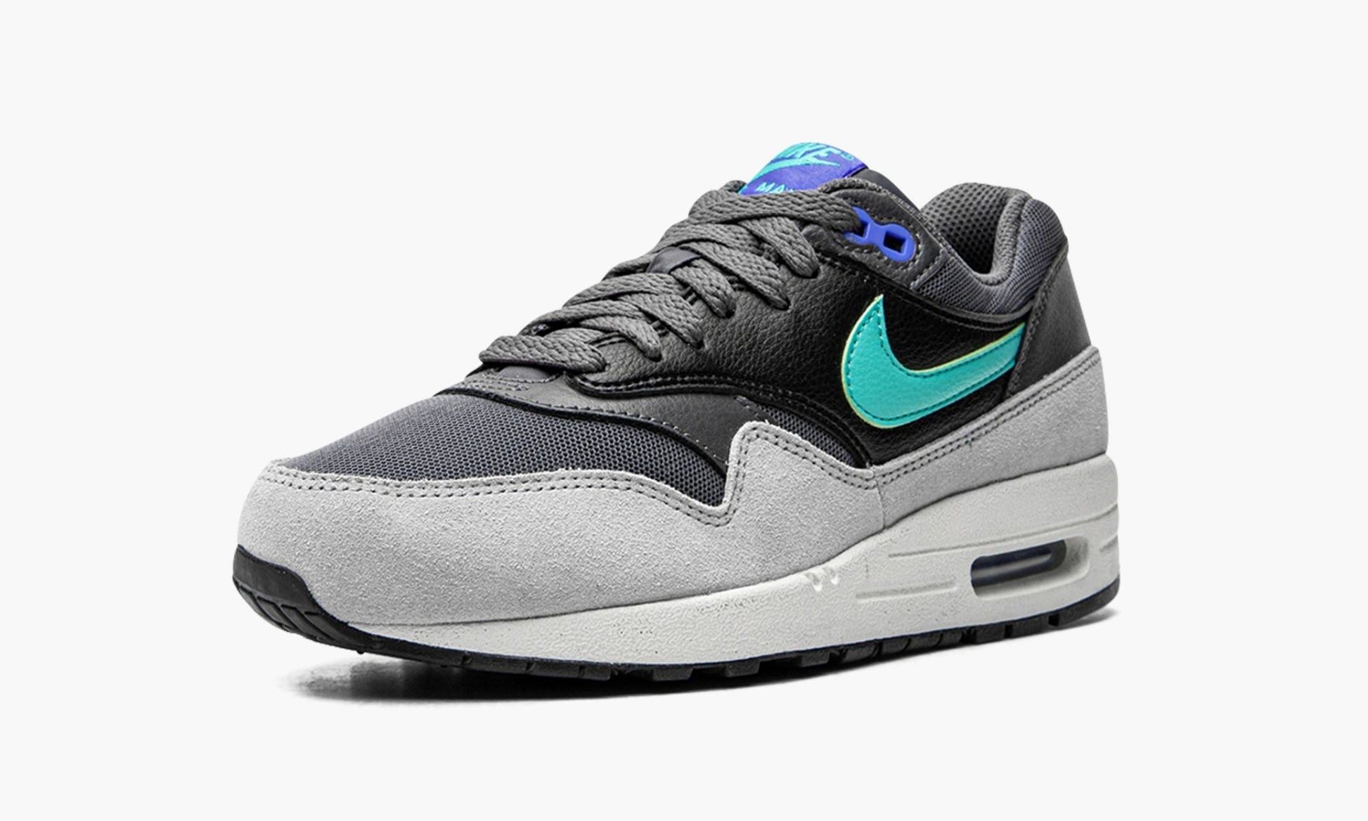 Air Max 1 Essential