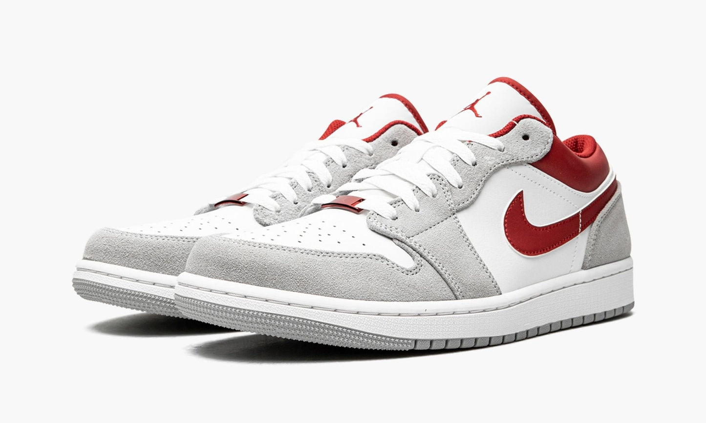 AIR JORDAN 1 LOW SE "White / Grey / Red"