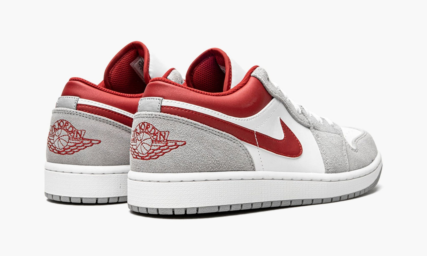 AIR JORDAN 1 LOW SE "White / Grey / Red"