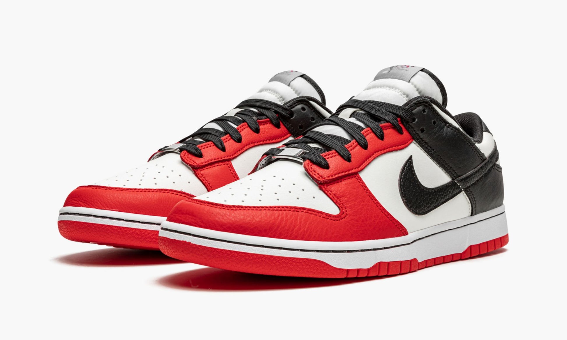 Nike Dunk Low Retro EMB "NBA 75th Anniversary - Chicago Bulls"