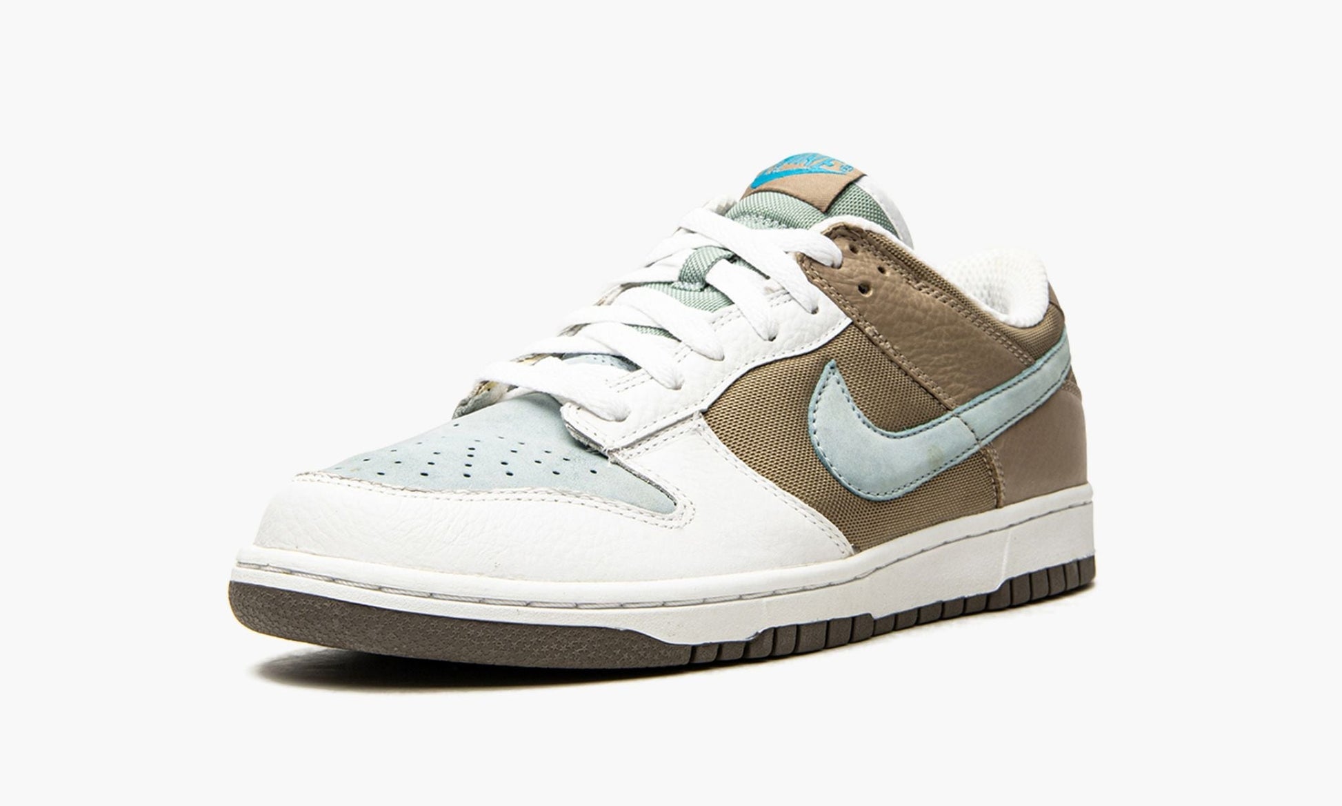 WMNS Dunk Low