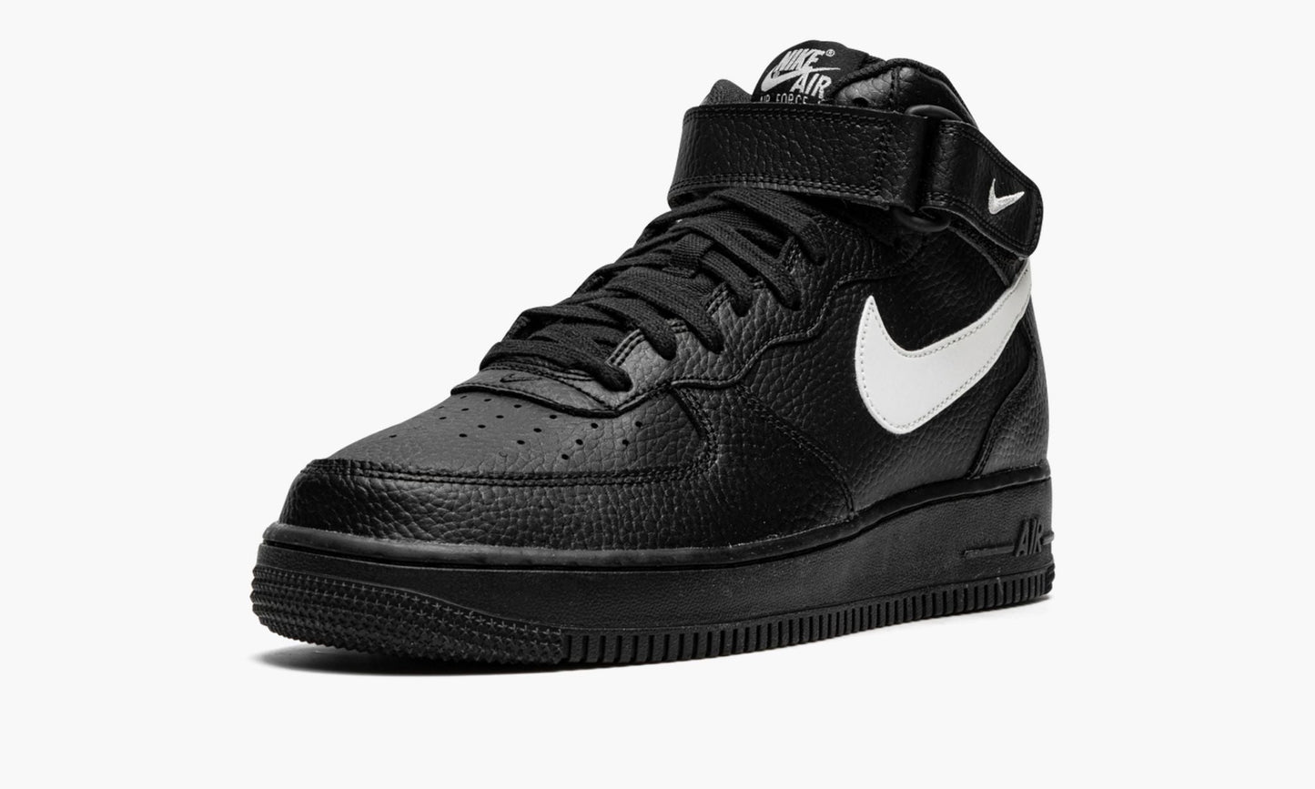 AIR FORCE 1 MID 07 "Black / Sail"