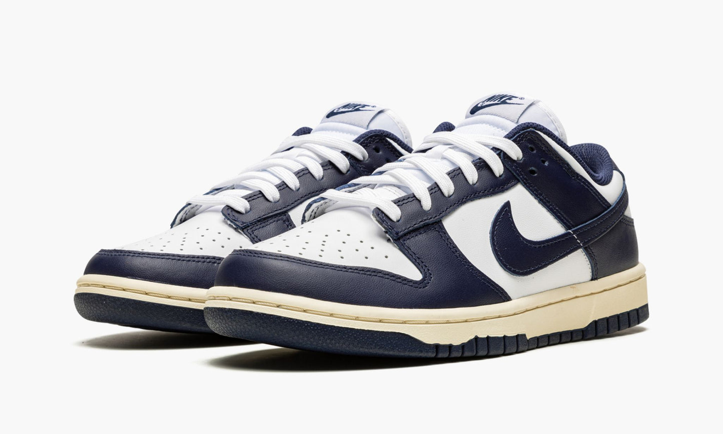 Dunk Low "Vintage Navy"