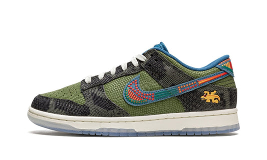 Dunk Low "SiEMPRE Familia"