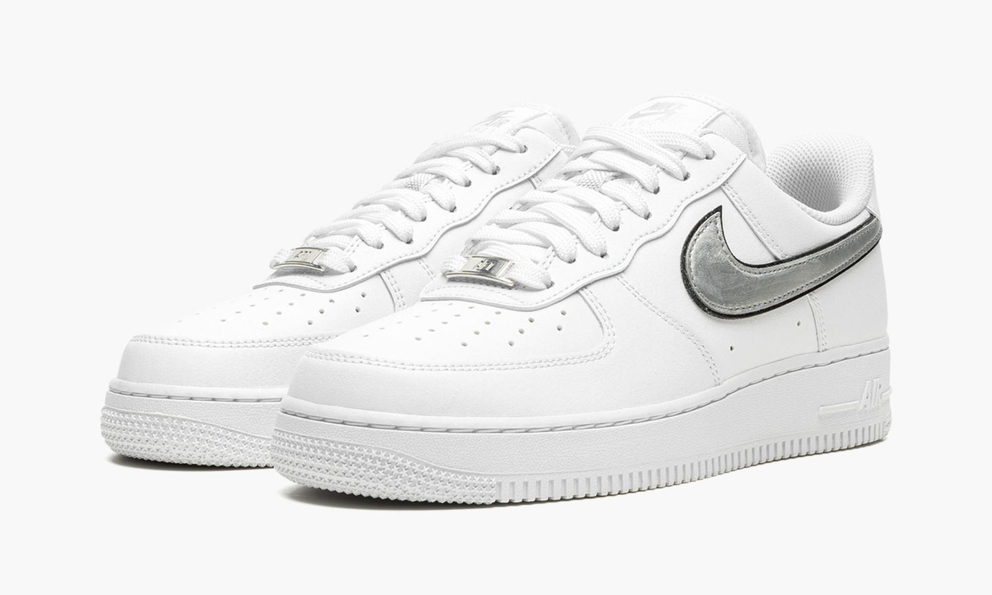 WMNS Air Force 1 Low "White / Metallic Silver"