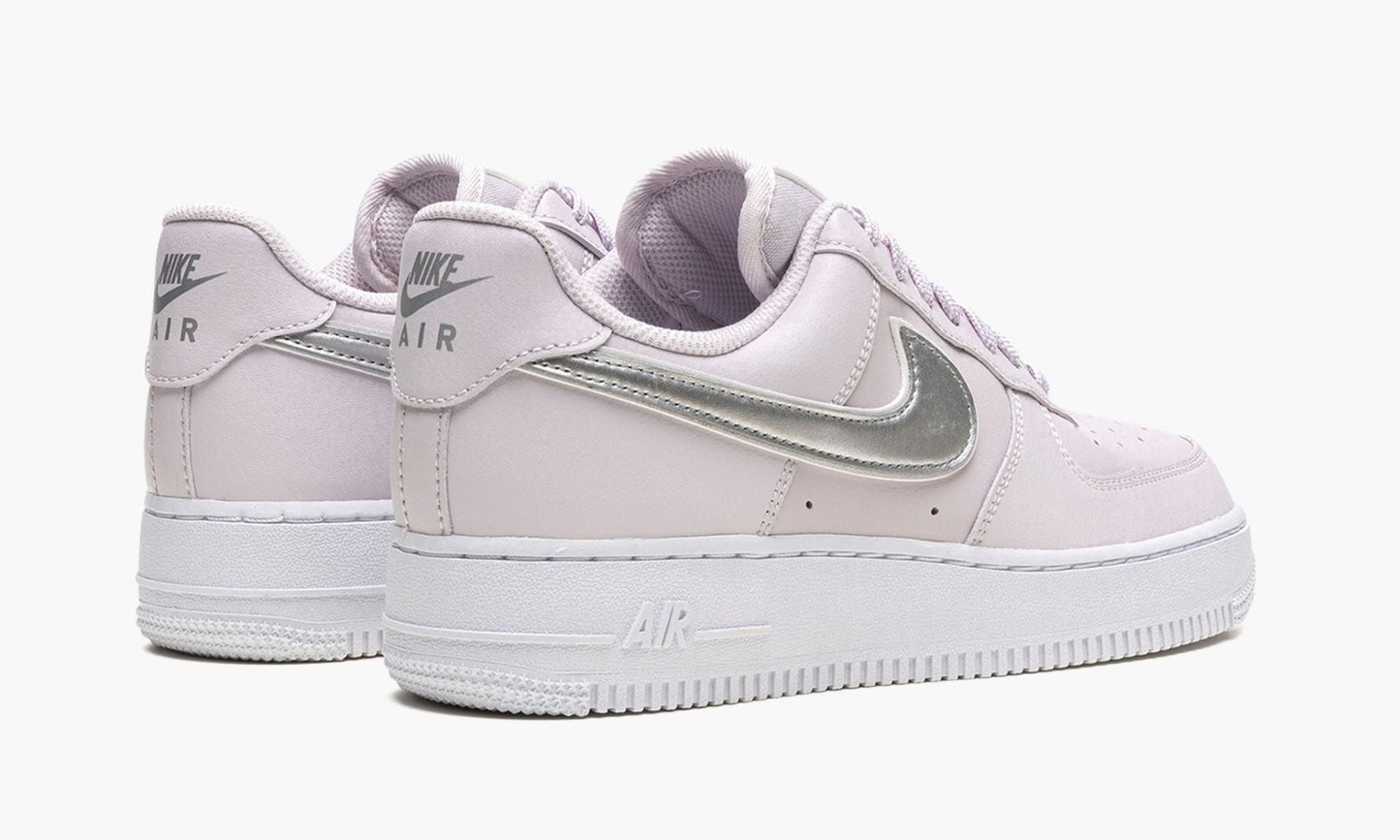 Wmns Air Force 1 '07 ESS "Venice / Metallic Silver"