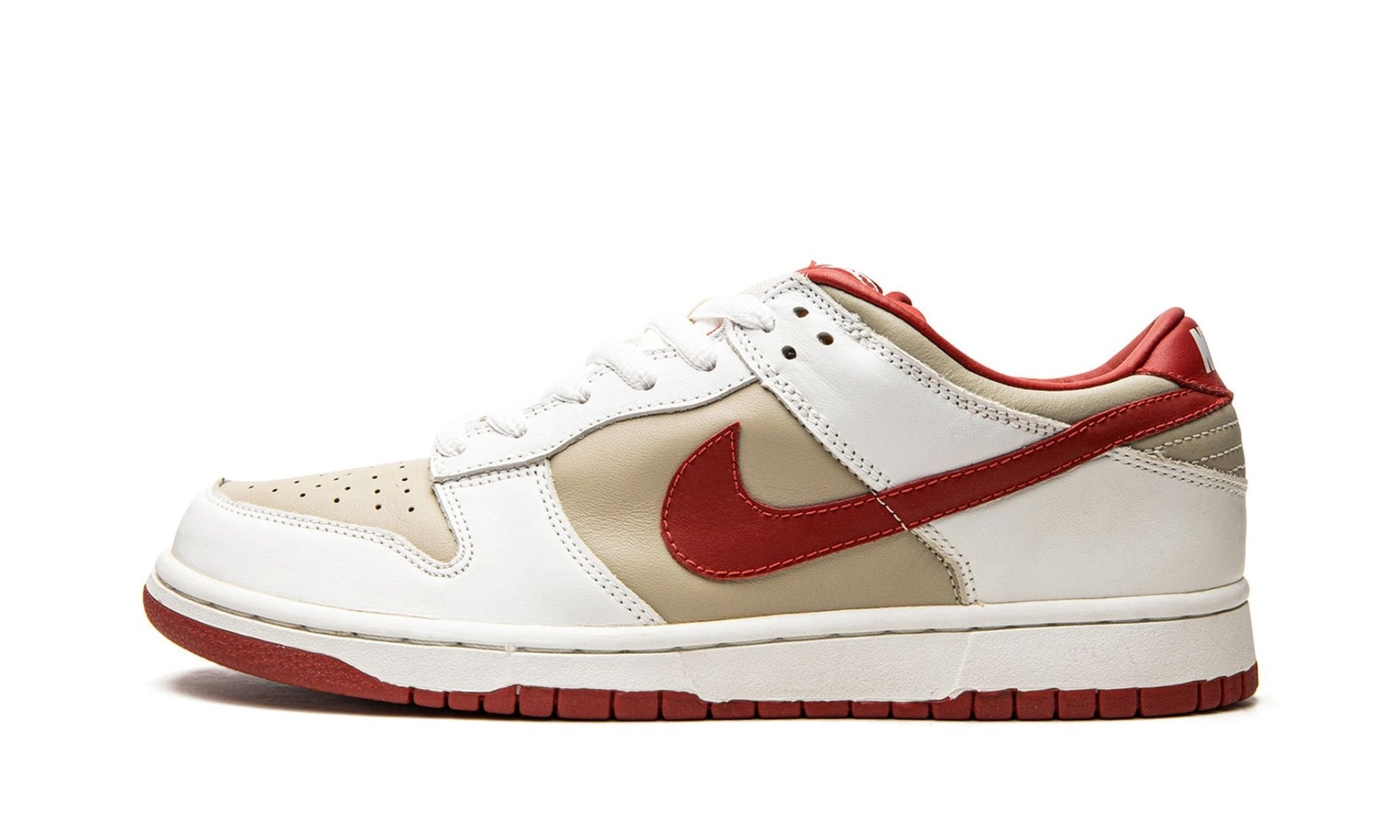 WMNS Dunk Low Pro "Light Stone Varsity Red"