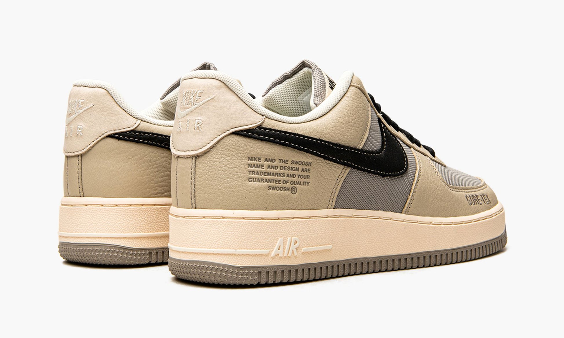 Air Force 1 Low Gore-Tex "Rattan / Black"