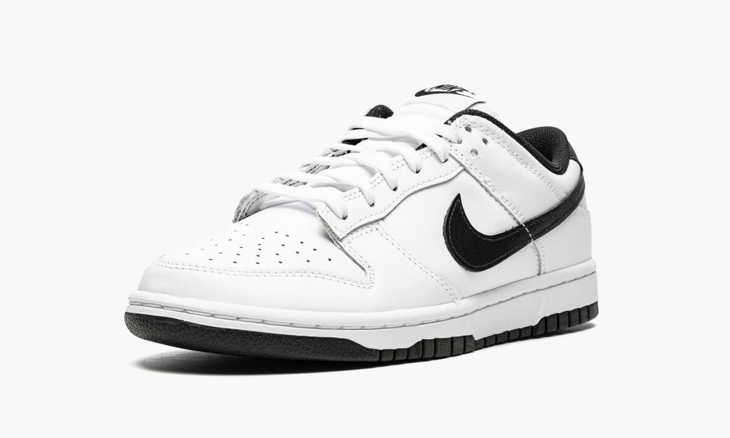 WMNS Dunk Low "White/Black"